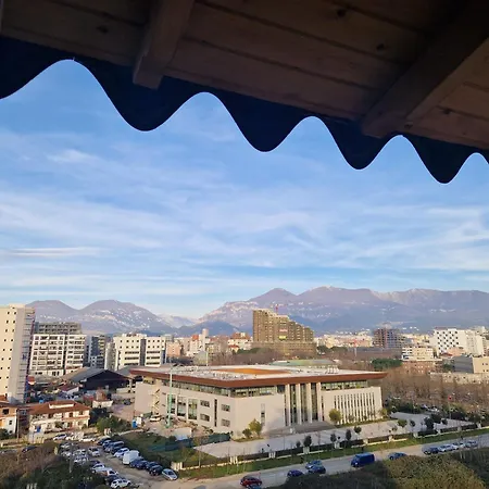 شقة Fabio's Apartment-tirane تيرانا