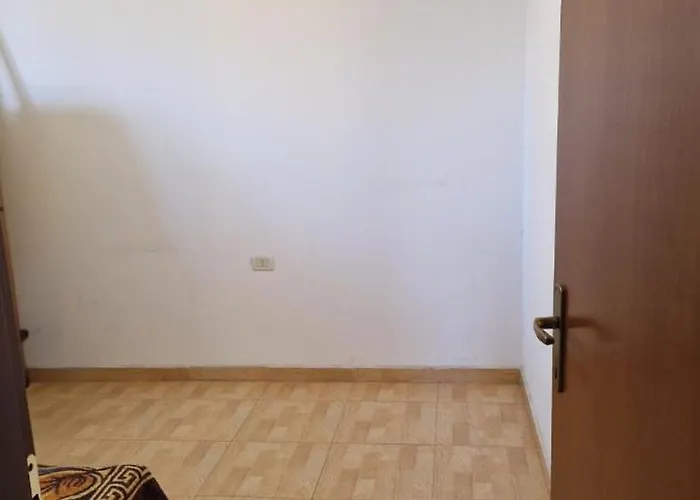 Fabio's Apartment-tirane تيرانا