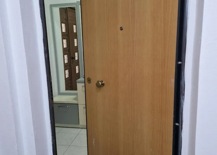 شقة Fabio's Apartment-tirane تيرانا