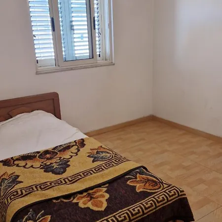 Fabio's Apartment-tirane דירה *
